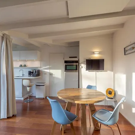 Dom wakacyjny In Sint Maartenszee Near The Sint Maartensvlotbrug